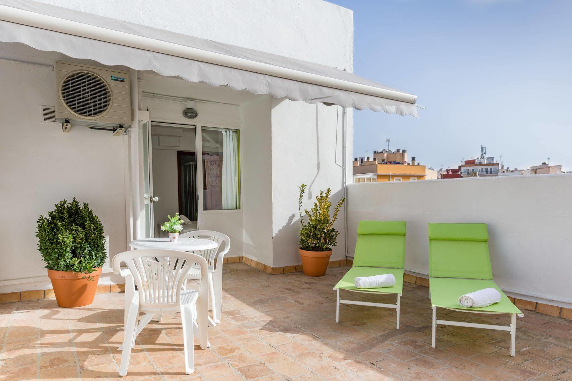 Garau Petit Hotel El Arenal  Exterior photo